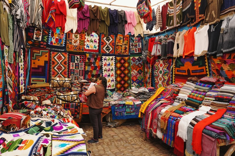 Markets in the Sacred Valley for Authentic Souvenirs