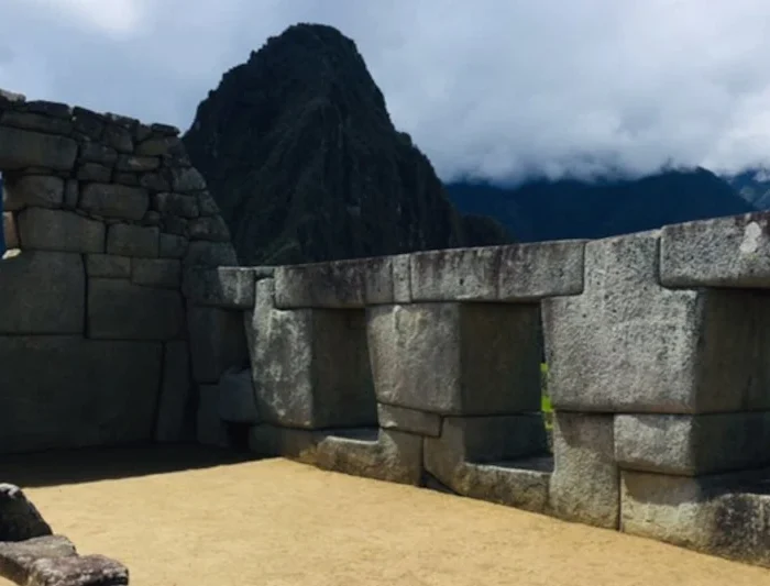 machu picchu buildings
